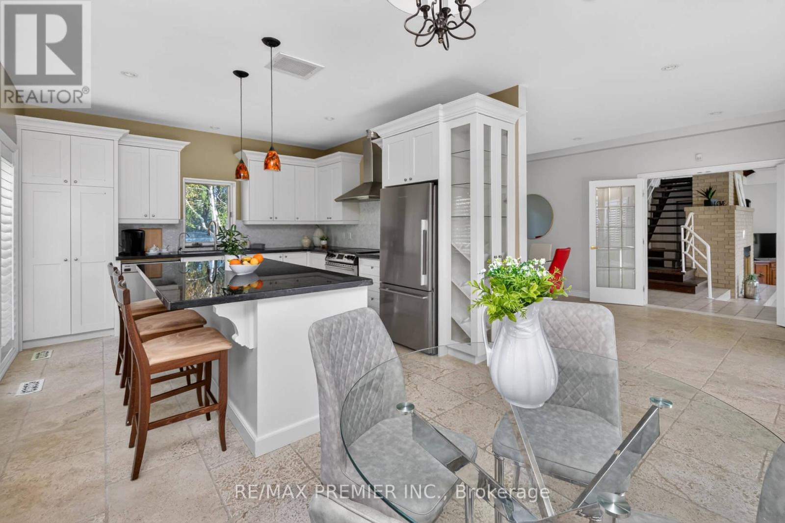 41 Green Valley Court, Vaughan, Ontario  L0J 1C0 - Photo 14 - N13146934