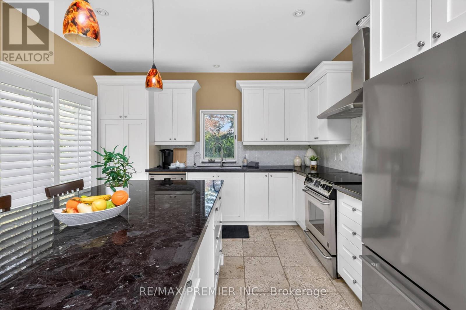 41 Green Valley Court, Vaughan, Ontario  L0J 1C0 - Photo 17 - N13146934