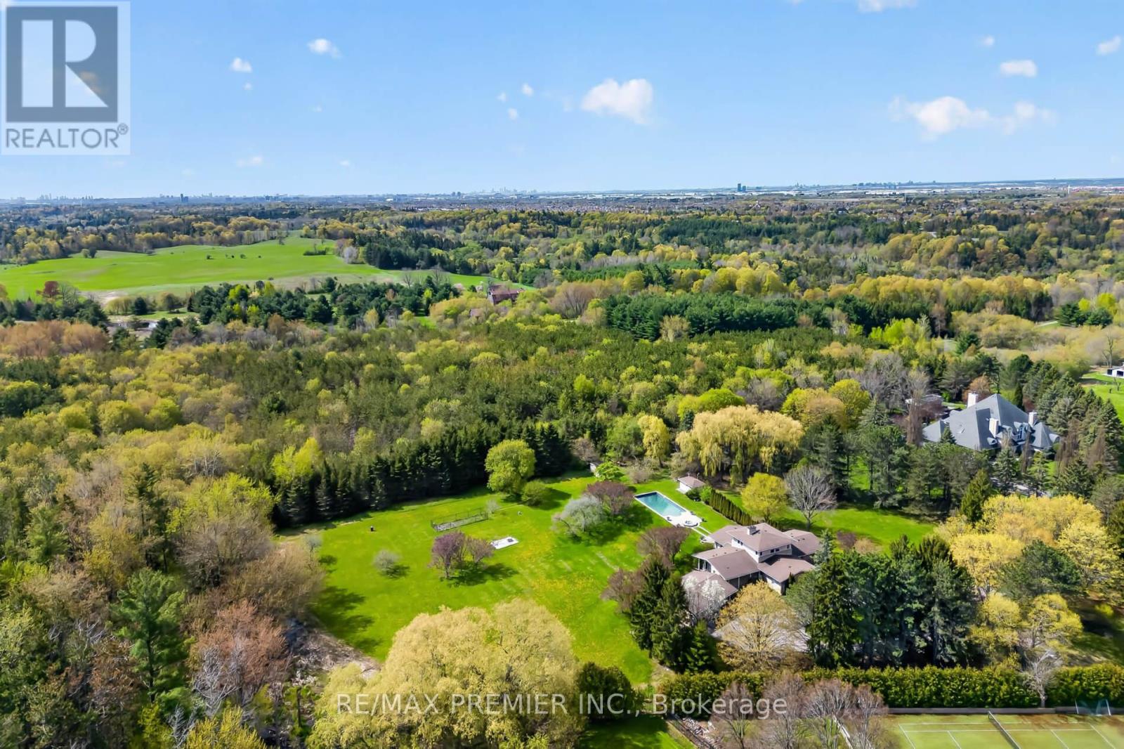 41 Green Valley Court, Vaughan, Ontario  L0J 1C0 - Photo 47 - N13146934