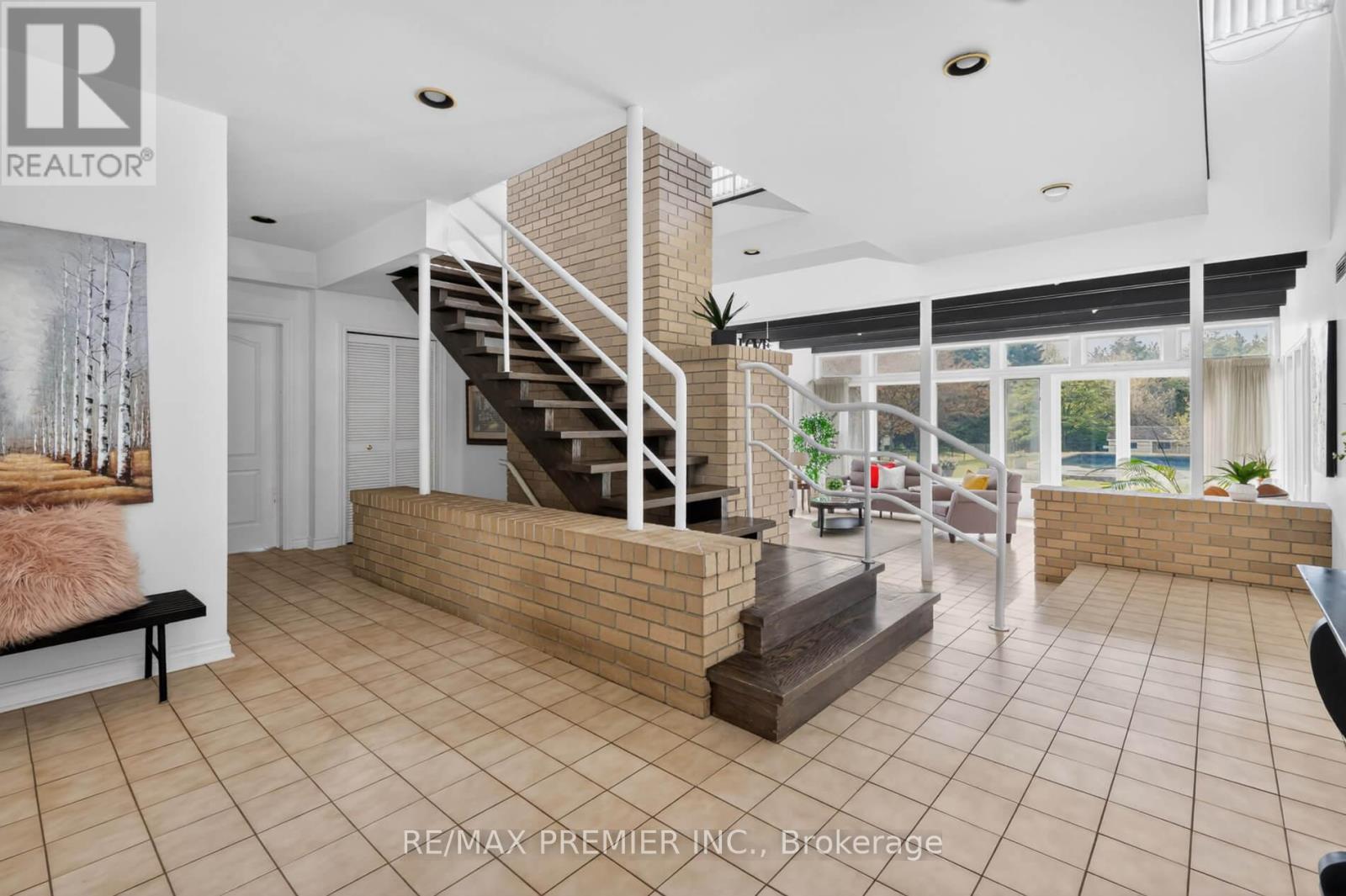 41 Green Valley Court, Vaughan, Ontario  L0J 1C0 - Photo 5 - N13146934