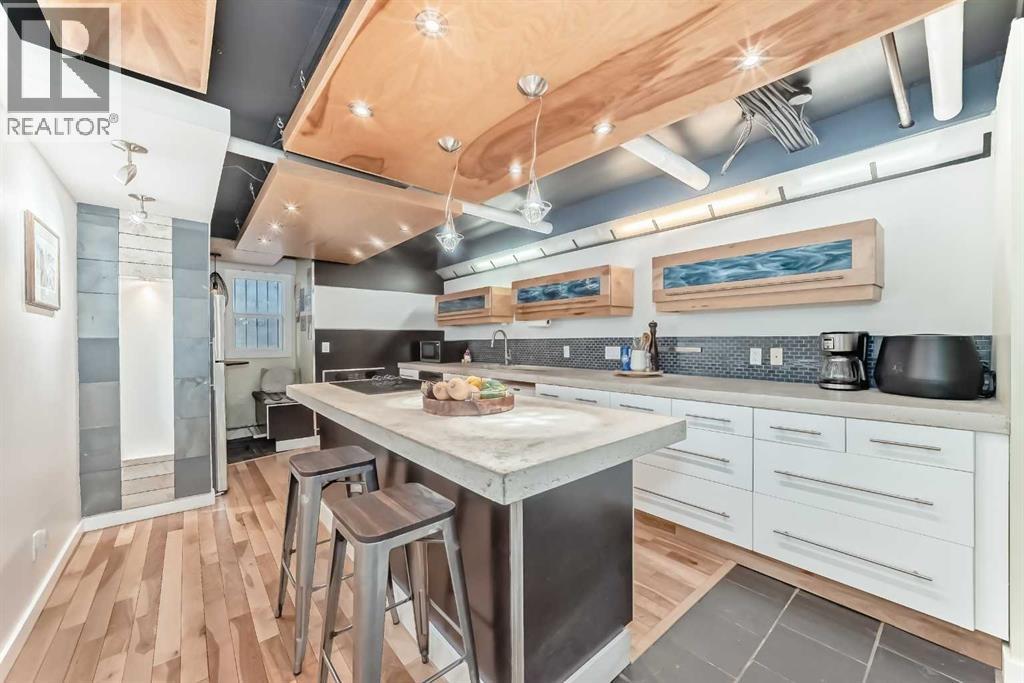 101, 128 15 Avenue SW, Calgary, Alberta
