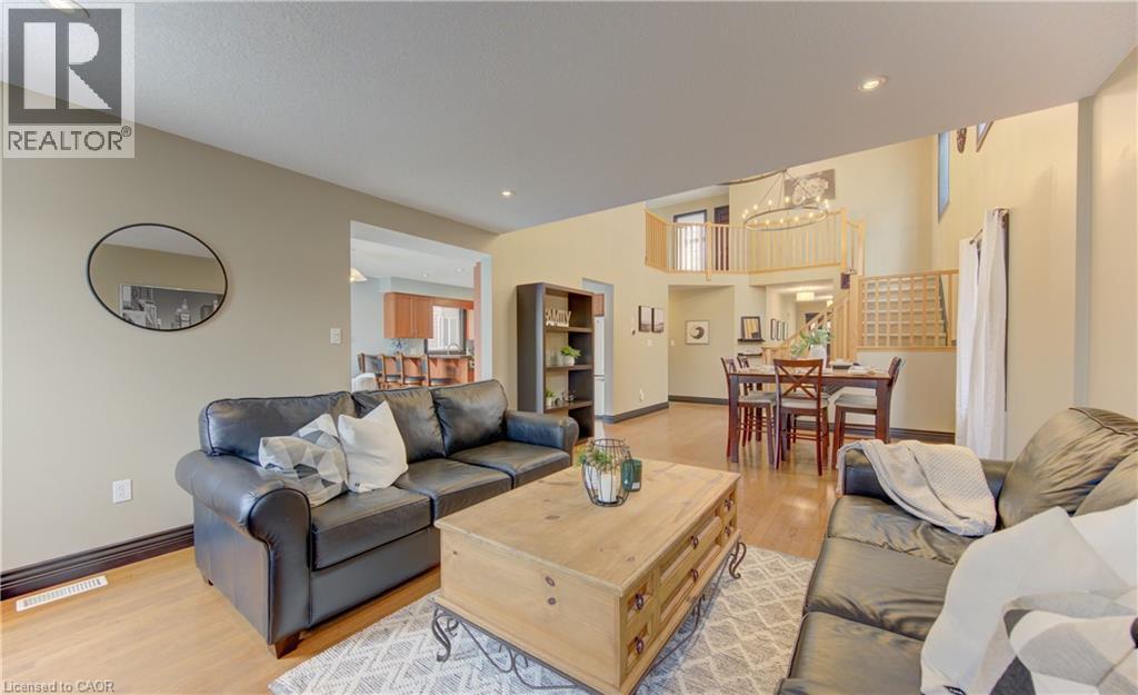 425 Sauve Crescent, Waterloo, Ontario  N2T 2Y8 - Photo 14 - 40827198