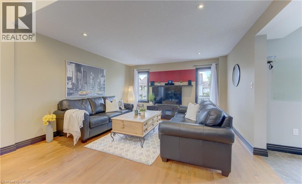 425 Sauve Crescent, Waterloo, Ontario  N2T 2Y8 - Photo 12 - 40827198