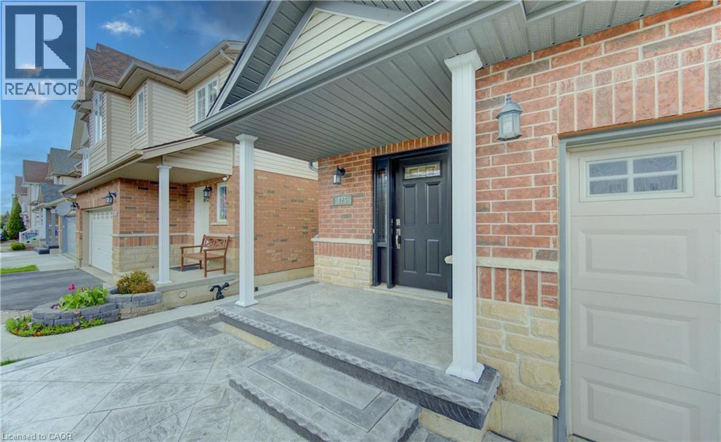425 Sauve Crescent, Waterloo, Ontario  N2T 2Y8 - Photo 5 - 40827198