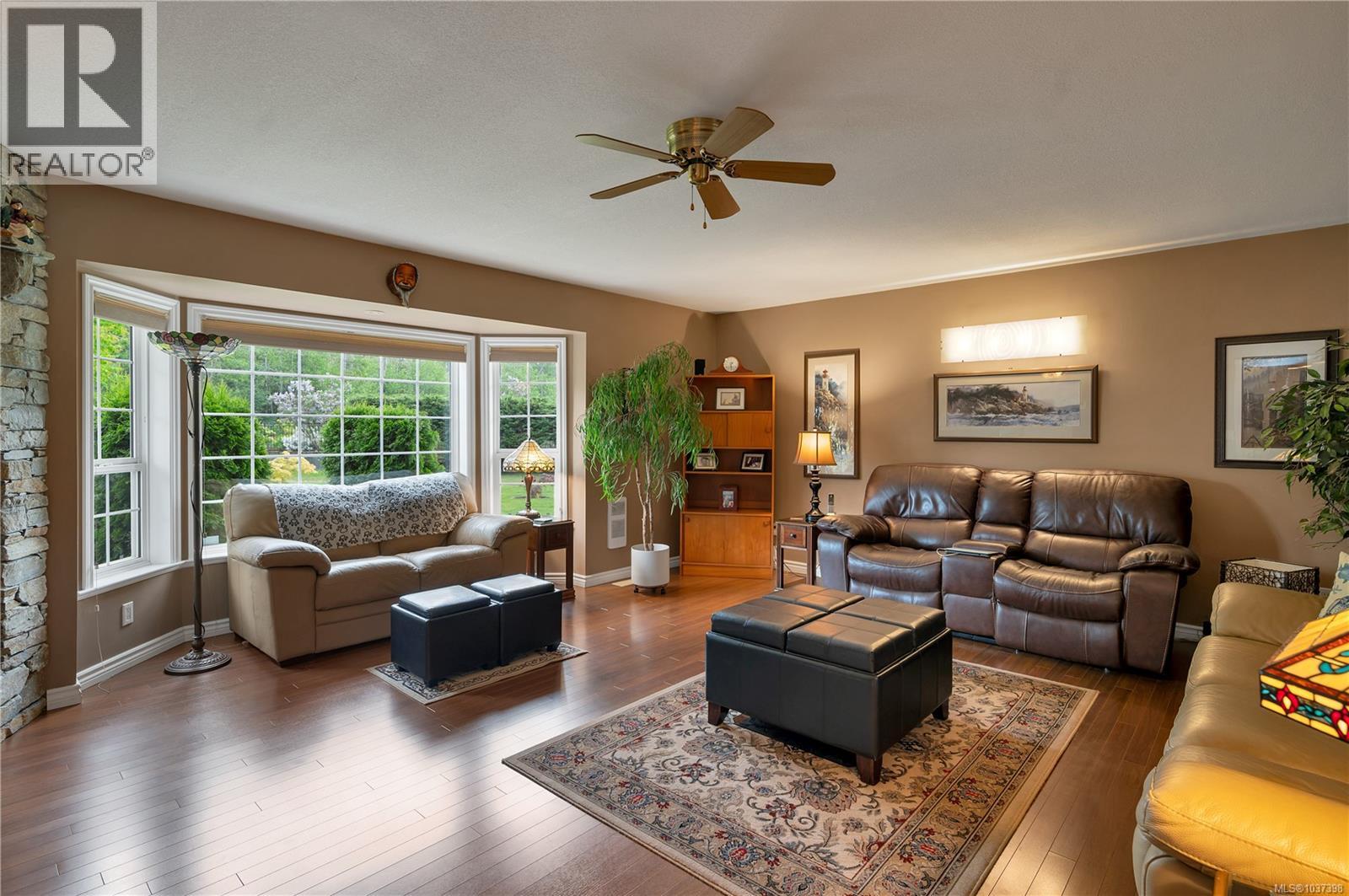 108 Franzen Rd, Campbell River, British Columbia  V9W 7L1 - Photo 12 - 1037398