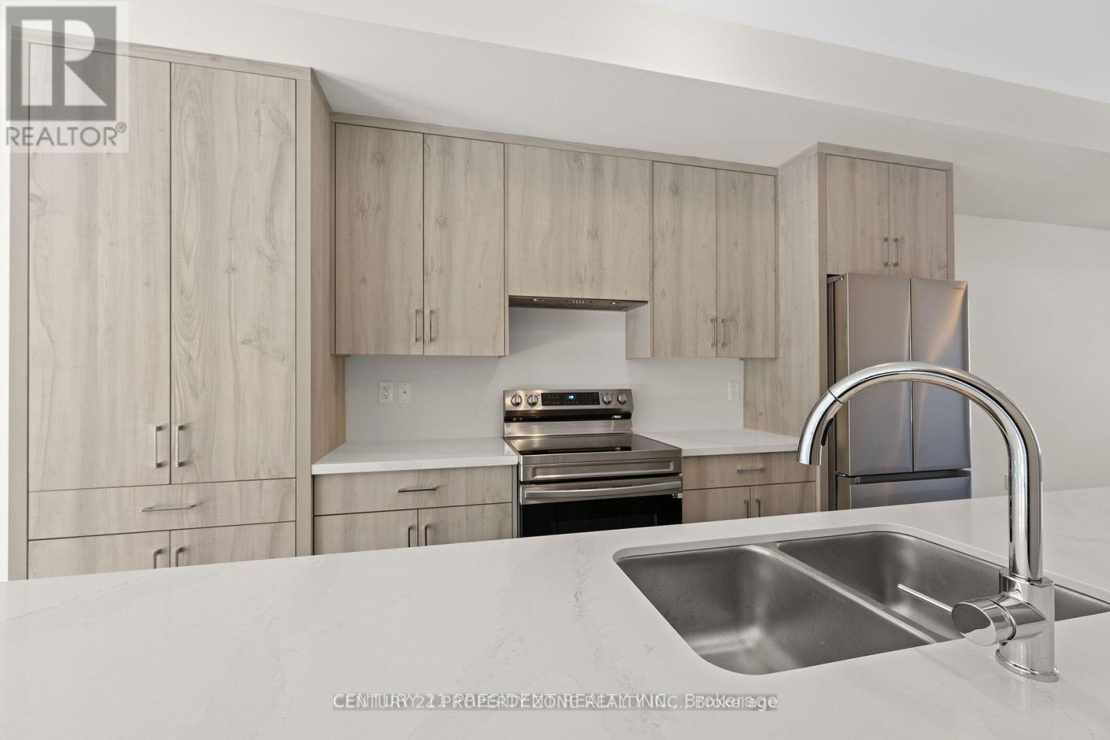 14 - 1322 Kaniv Street, Oakville, Ontario  L6M 4L8 - Photo 6 - W13146862
