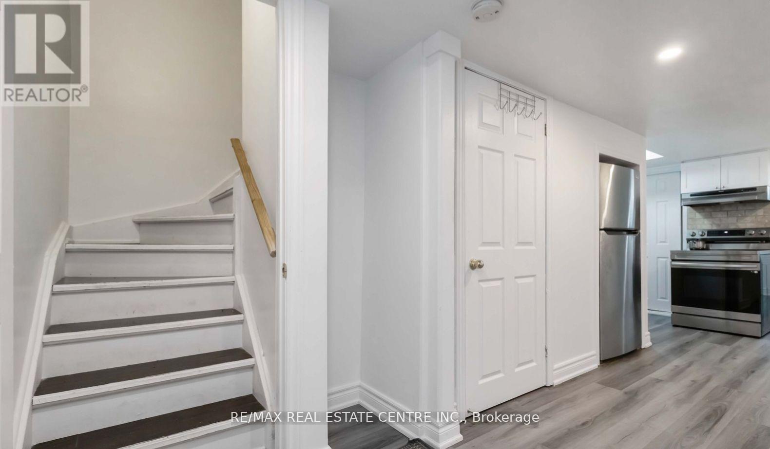Basement - 5438 Tenth Line W, Mississauga, Ontario  L5M 0G5 - Photo 5 - W13146870