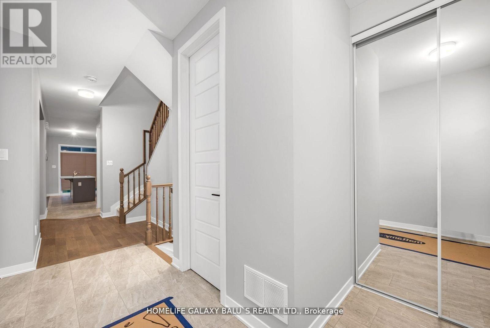 308 Crossway Terrace, Ottawa, Ontario  K2S 2Y8 - Photo 4 - X13146912