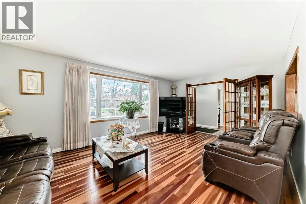 247 Huntford Way NE, Calgary, Alberta  T2K 3Z9 - Photo 11 - A2309815
