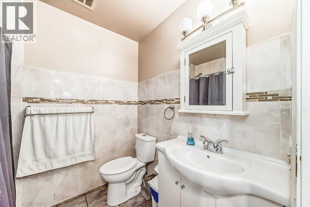 247 Huntford Way NE, Calgary, Alberta  T2K 3Z9 - Photo 23 - A2309815