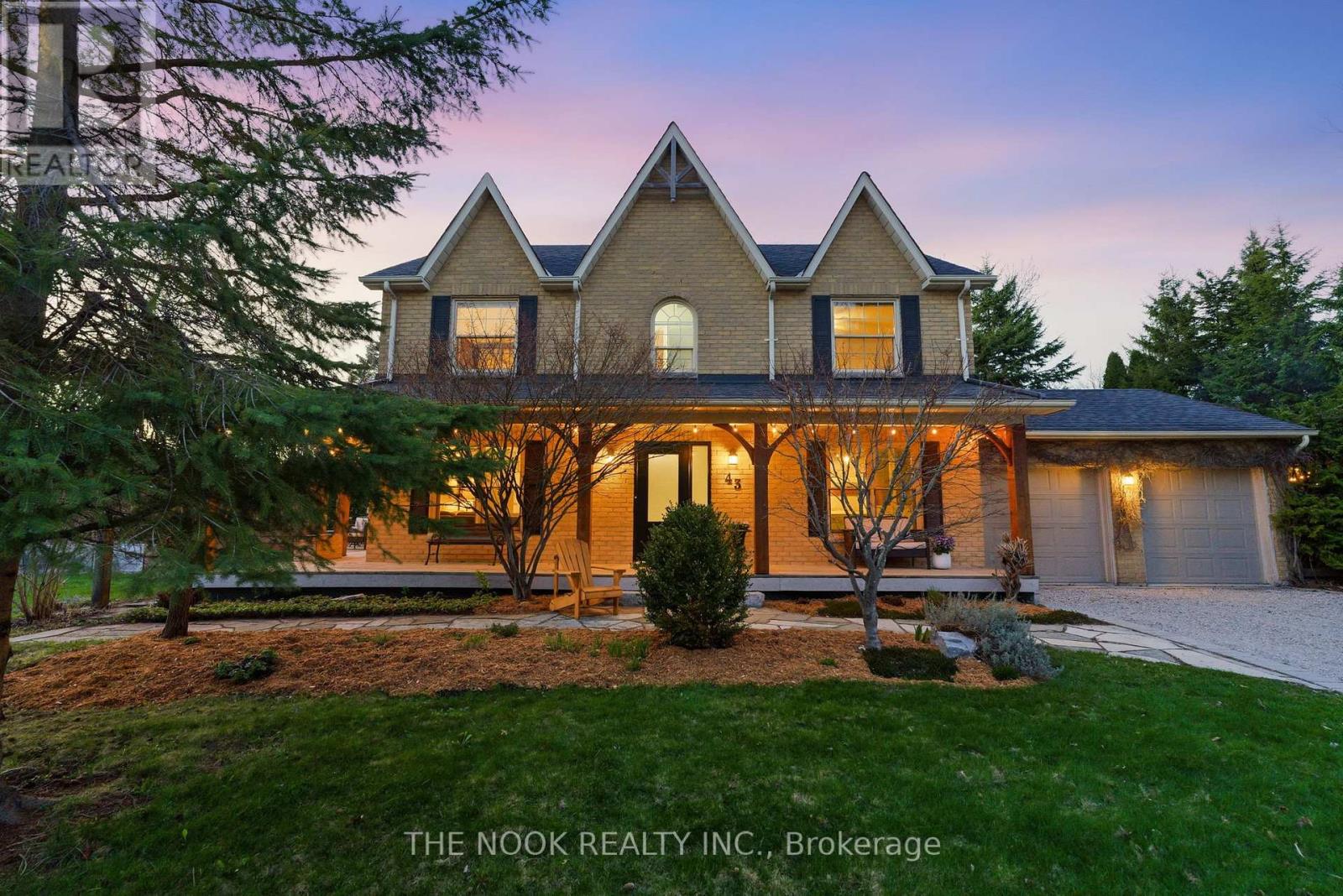 43 CARMODY LANE, Uxbridge, Ontario