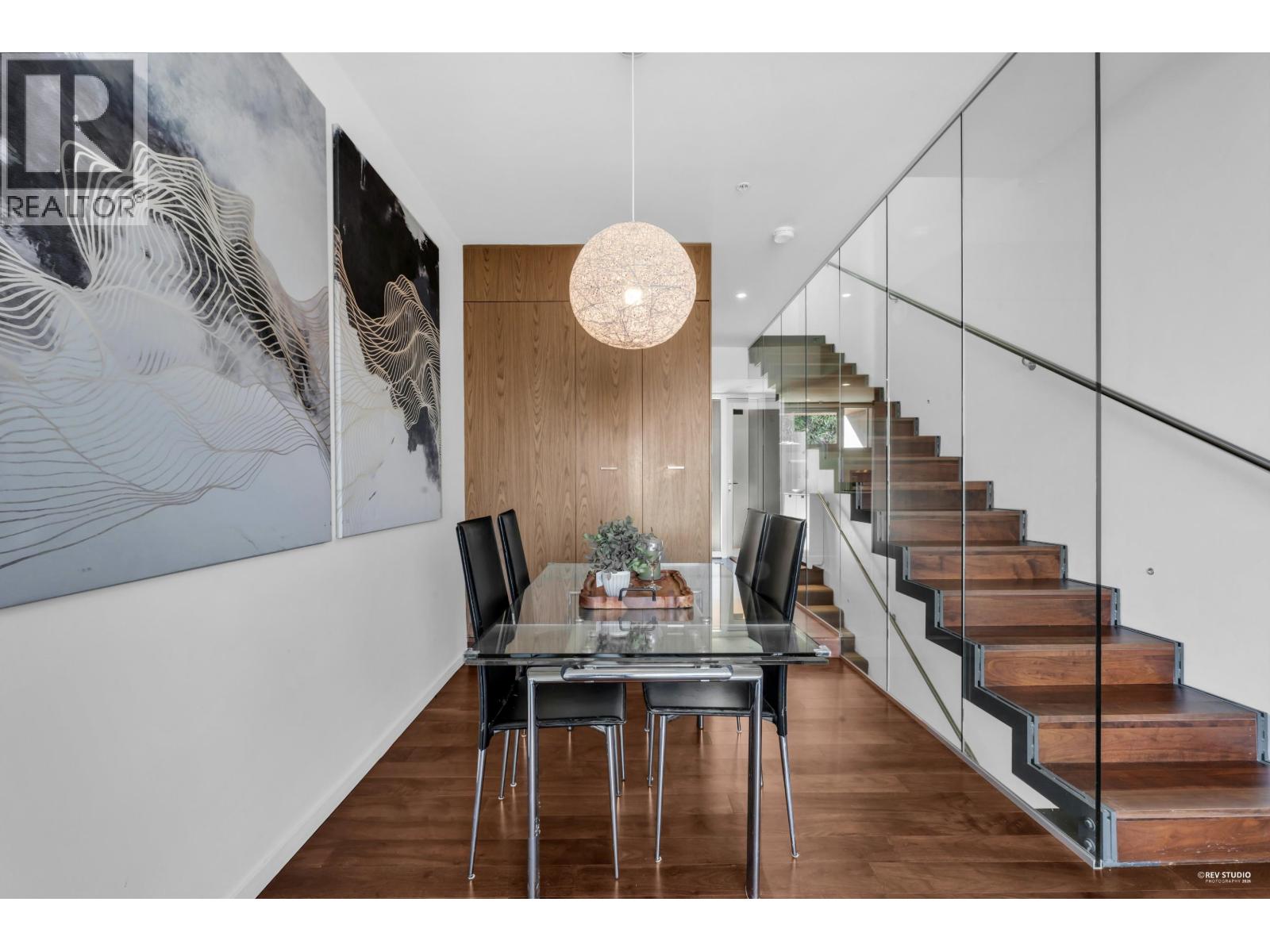 2 850 W 8th Avenue, Vancouver, British Columbia  V5Z 1E2 - Photo 2 - R3125359