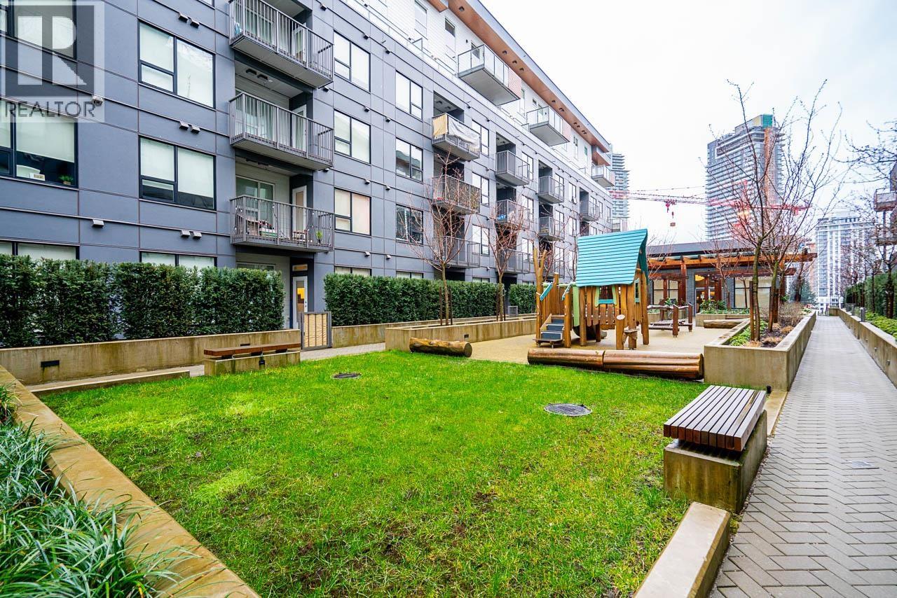 308 645 Como Lake Avenue, Coquitlam, British Columbia  V3J 0N9 - Photo 29 - R3125403