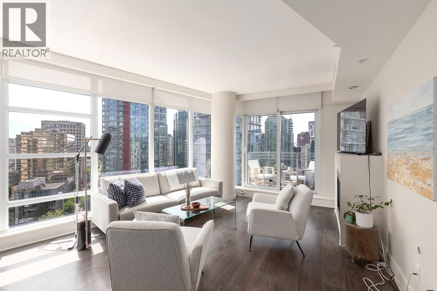2405 1205 W Hastings Street, Vancouver, British Columbia  V6E 4T7 - Photo 2 - R3125425