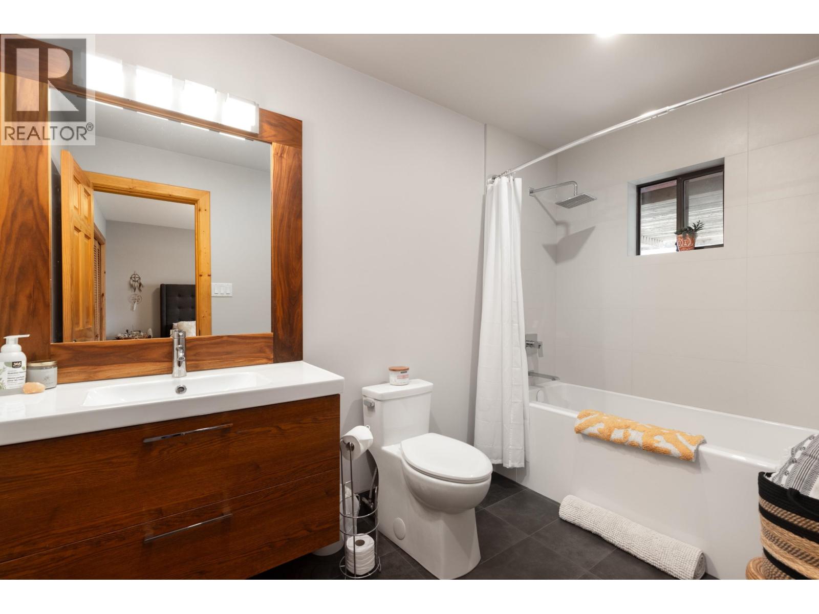 1482 Balsam Street, Pemberton, British Columbia  V0N 2L0 - Photo 22 - R3125367