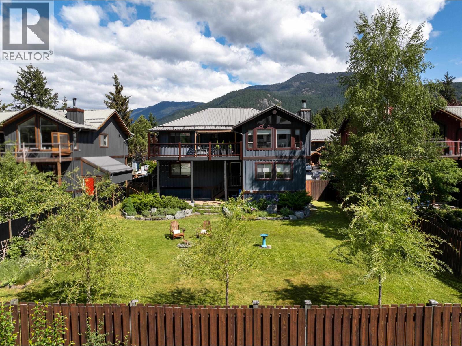 1482 Balsam Street, Pemberton, British Columbia  V0N 2L0 - Photo 29 - R3125367