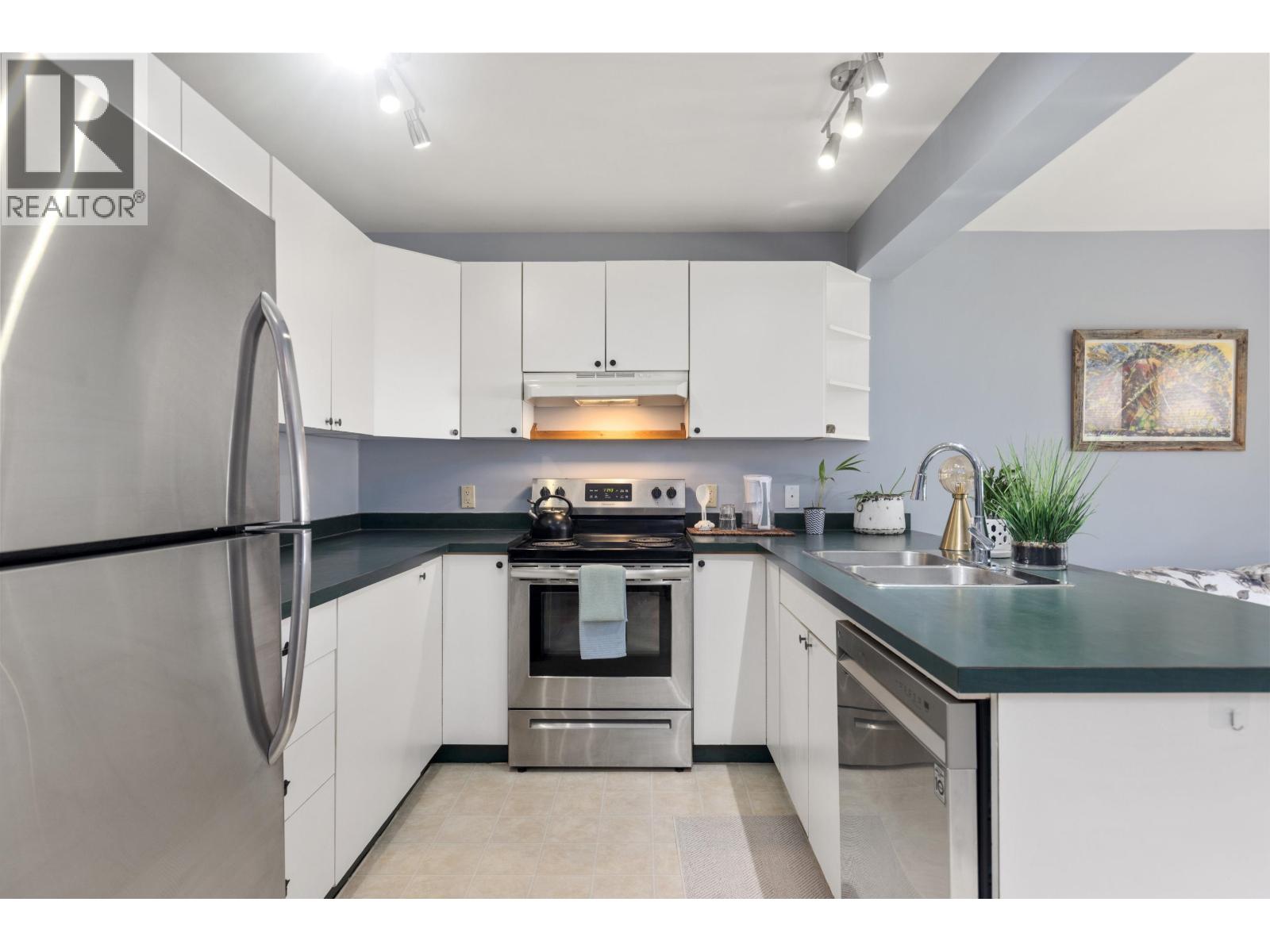 1482 Balsam Street, Pemberton, British Columbia  V0N 2L0 - Photo 35 - R3125367