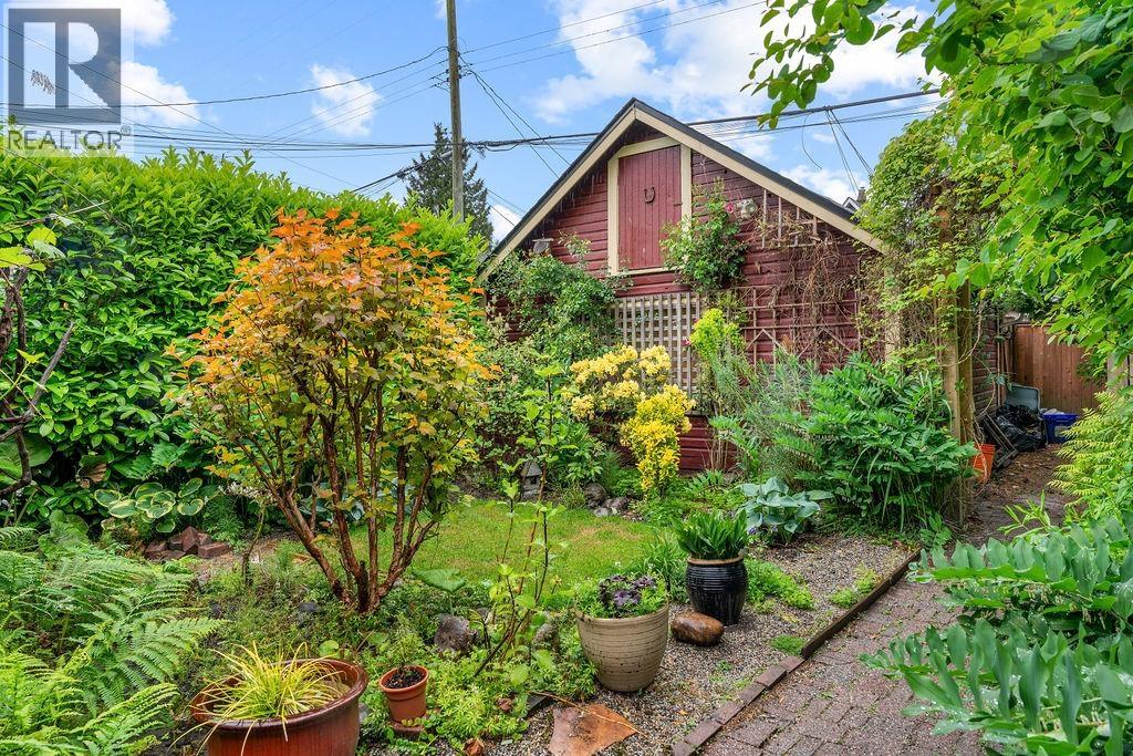 1153 E 13th Avenue, Vancouver, British Columbia  V5T 2M2 - Photo 39 - R3125384