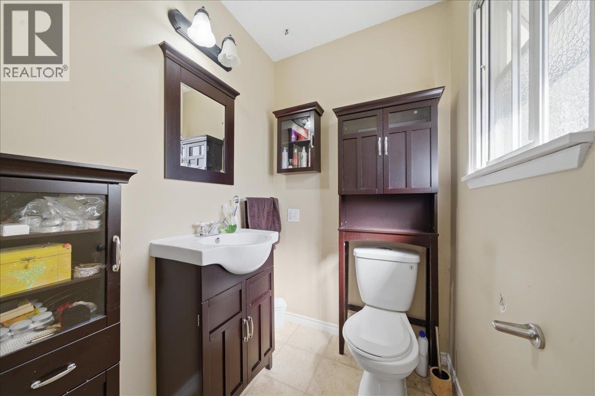 12014 208 Street, Maple Ridge, British Columbia  V2X 4W8 - Photo 15 - R3125414