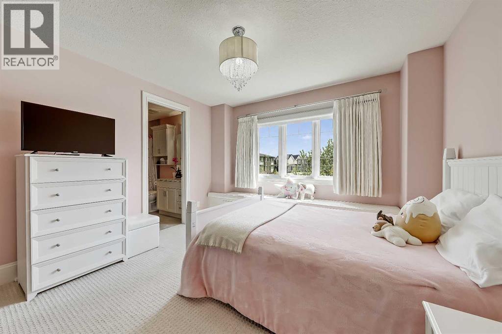 85 Rockcliff Heights NW, Calgary, Alberta  T3G 0C7 - Photo 29 - A2311582