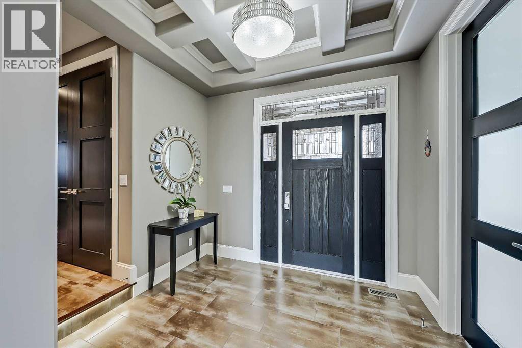 85 Rockcliff Heights NW, Calgary, Alberta  T3G 0C7 - Photo 4 - A2311582