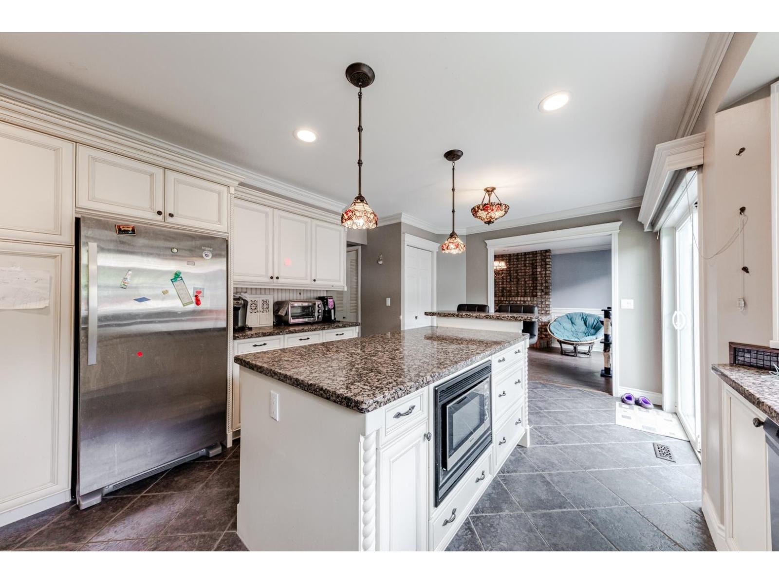12931 18 Avenue, Surrey, British Columbia  V4A 7P7 - Photo 5 - R3125245