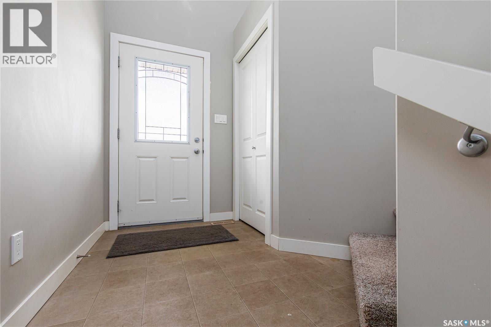 86 Brigham Road, Moose Jaw, Saskatchewan  S6K 0A7 - Photo 8 - SK036388