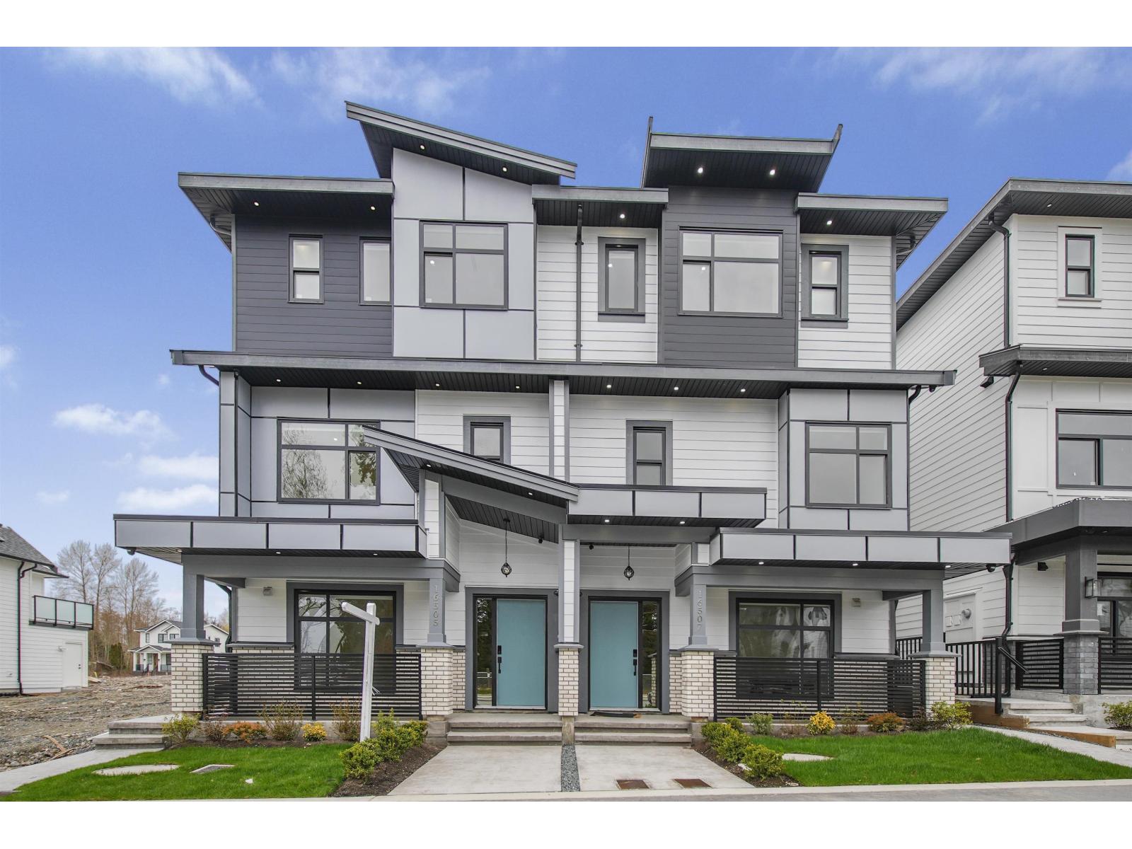 16505 20 Avenue, Surrey, British Columbia  V3Z 9M9 - Photo 1 - R3100979