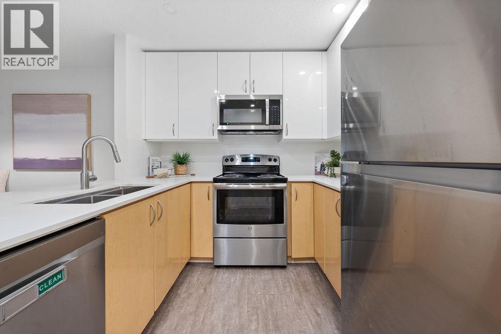 104 3023 W 4th Street, Vancouver, British Columbia  V6K 1R5 - Photo 4 - R3124999