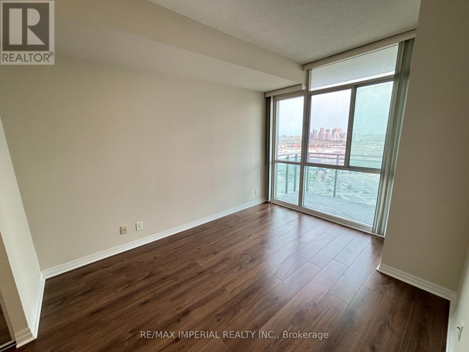 2110 - 220 Burnhamthorpe Road W, Mississauga, Ontario  L5B 4N4 - Photo 14 - W13146960