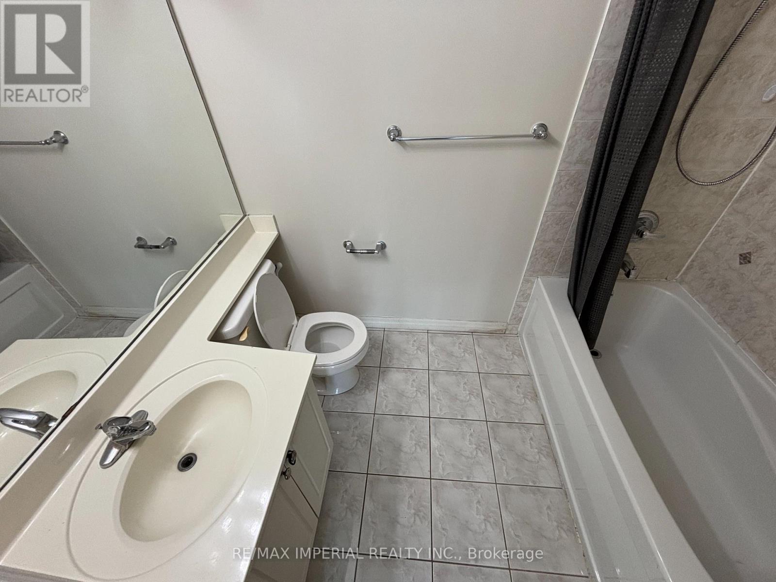 2110 - 220 Burnhamthorpe Road W, Mississauga, Ontario  L5B 4N4 - Photo 16 - W13146960