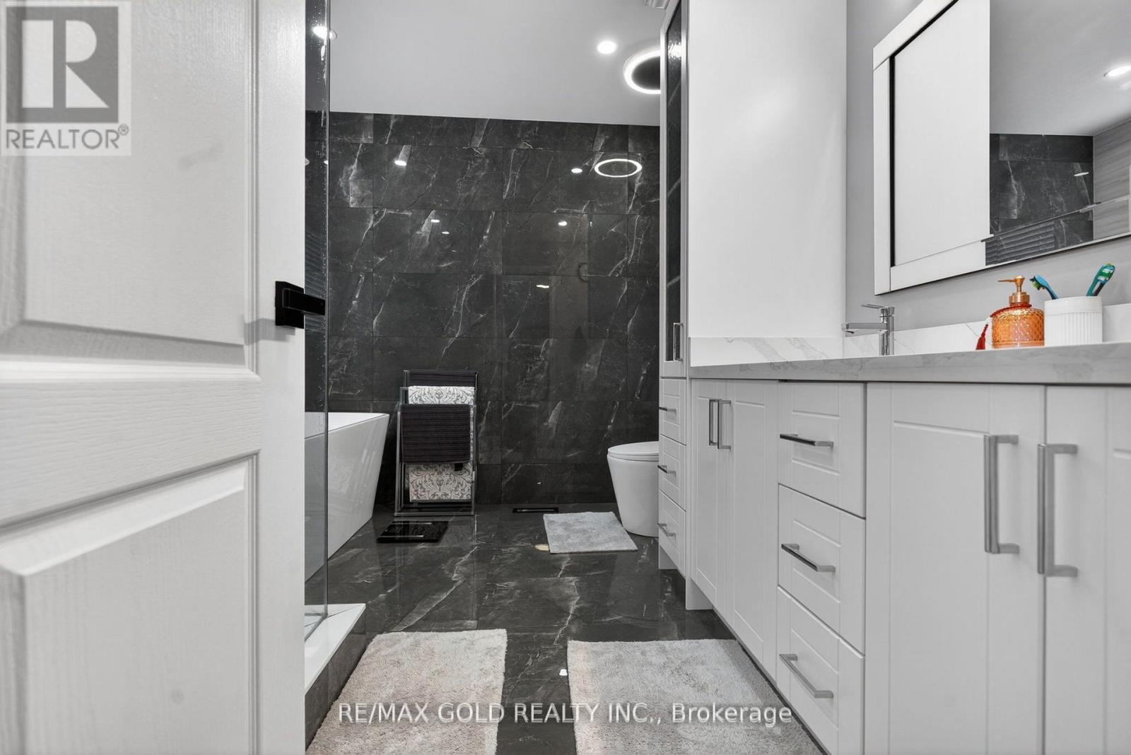 151 Brisdale Drive, Brampton, Ontario  L7A 2Y8 - Photo 25 - W13146962