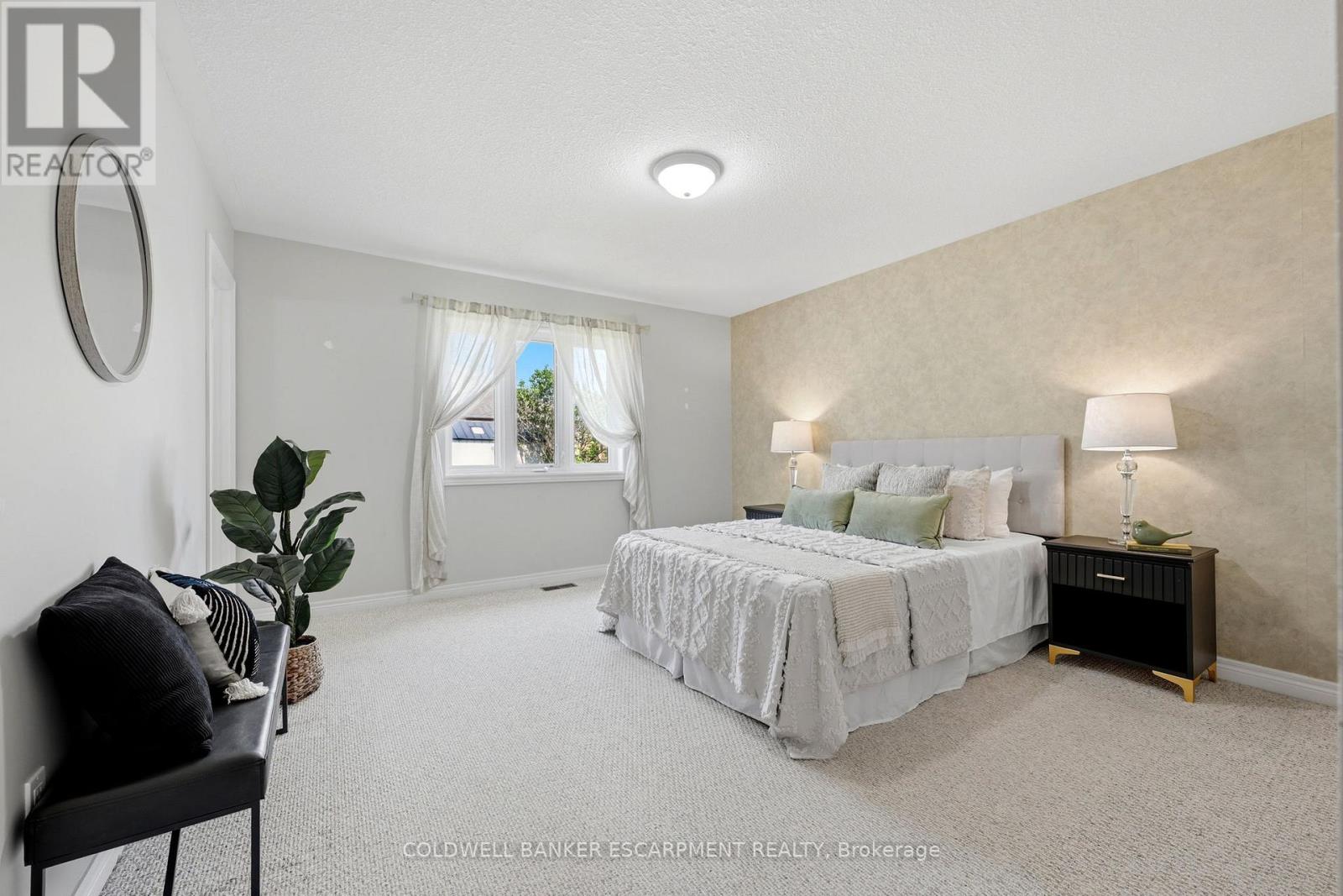 11 Kingsley Road, Halton Hills, Ontario  L7J 2Z5 - Photo 18 - W13146976