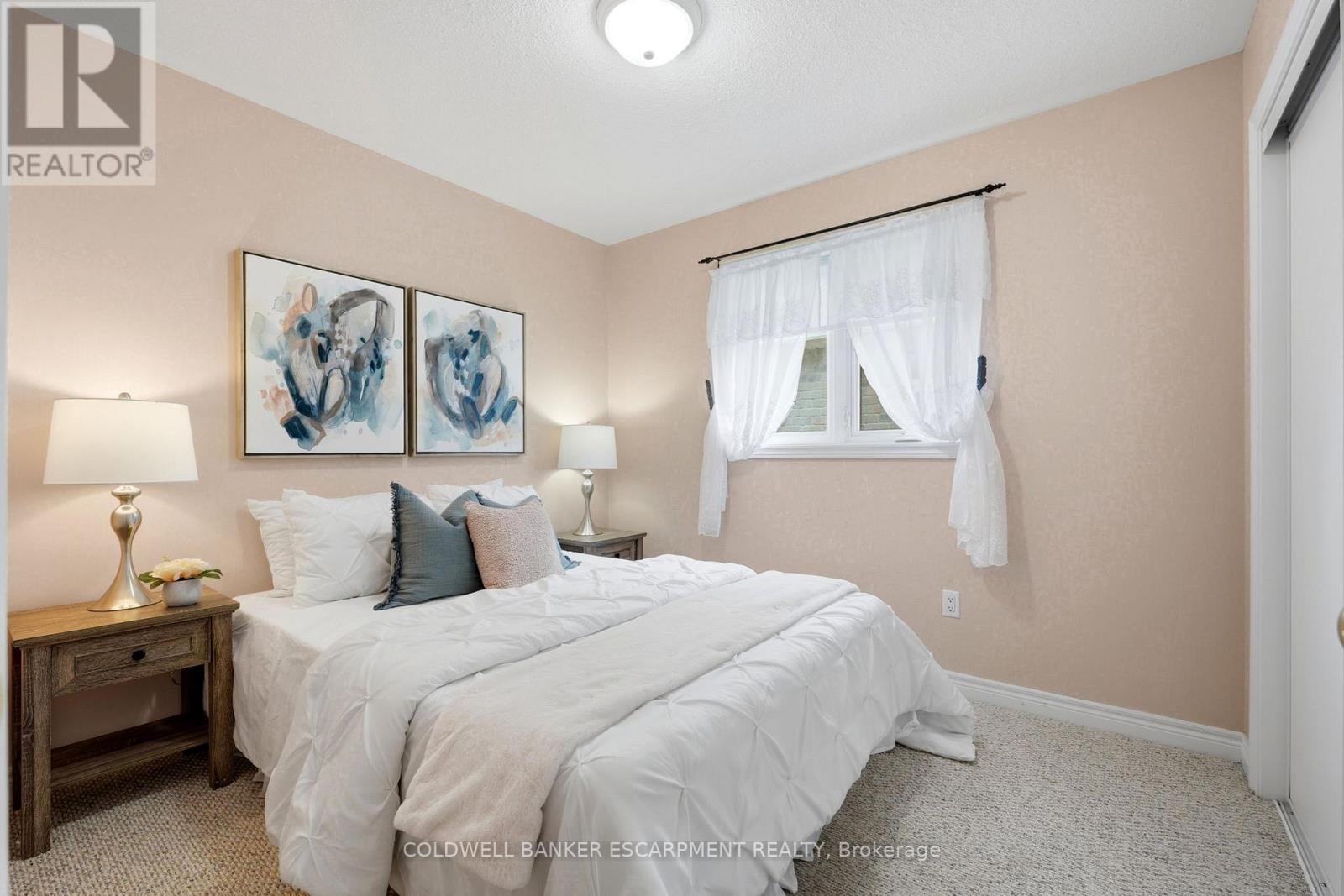 11 Kingsley Road, Halton Hills, Ontario  L7J 2Z5 - Photo 27 - W13146976