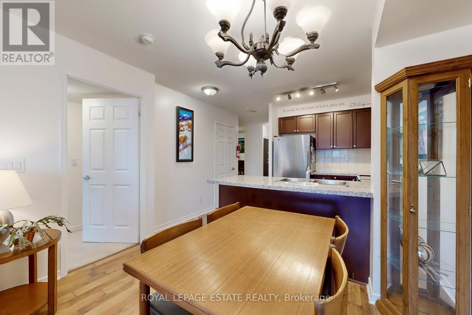 204 - 3 Michael Power Place, Toronto, Ontario  M9A 0A2 - Photo 14 - W13146980