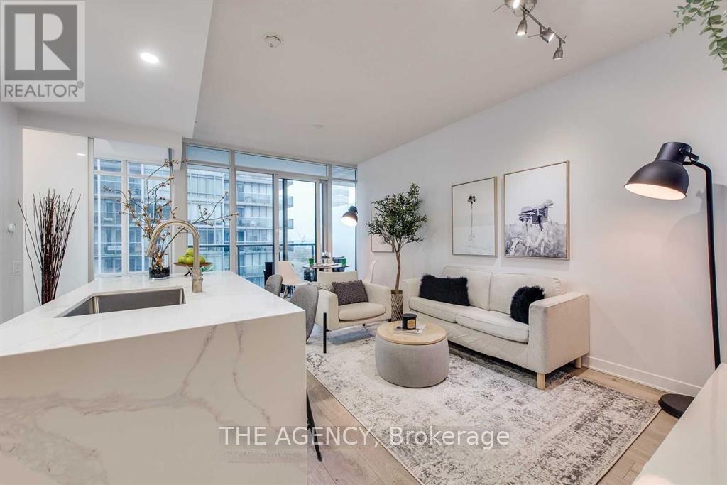 1510 - 88 PARK LAWN ROAD, Toronto, Ontario
