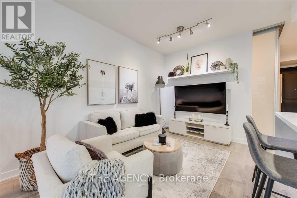 1510 - 88 Park Lawn Road, Toronto, Ontario M8Y 0B5 - Photo 5 - W13146986