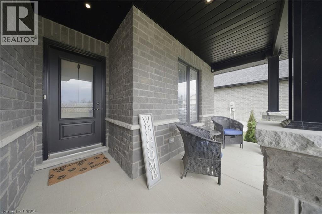 5 Beemer Street, Waterford, Ontario  N0E 1Y0 - Photo 2 - 40831171