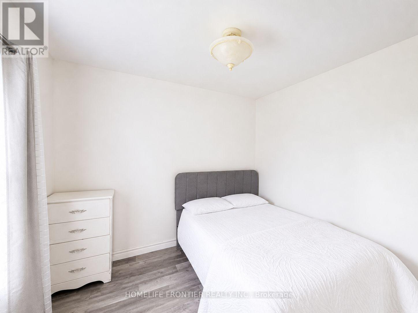 110 St Julien Street, London East, Ontario  N5Z 2M7 - Photo 8 - X13146968
