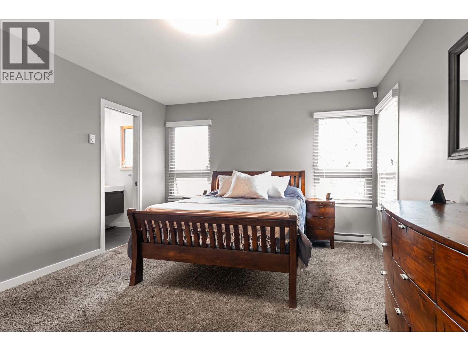 5627 Timbervalley Road, Delta, British Columbia V4L 2E7 - Photo 16 - R3124718