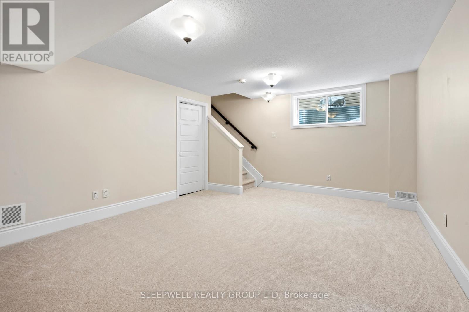320 Lipizzaner Street, Ottawa, Ontario  K2S 0X9 - Photo 30 - X13147008