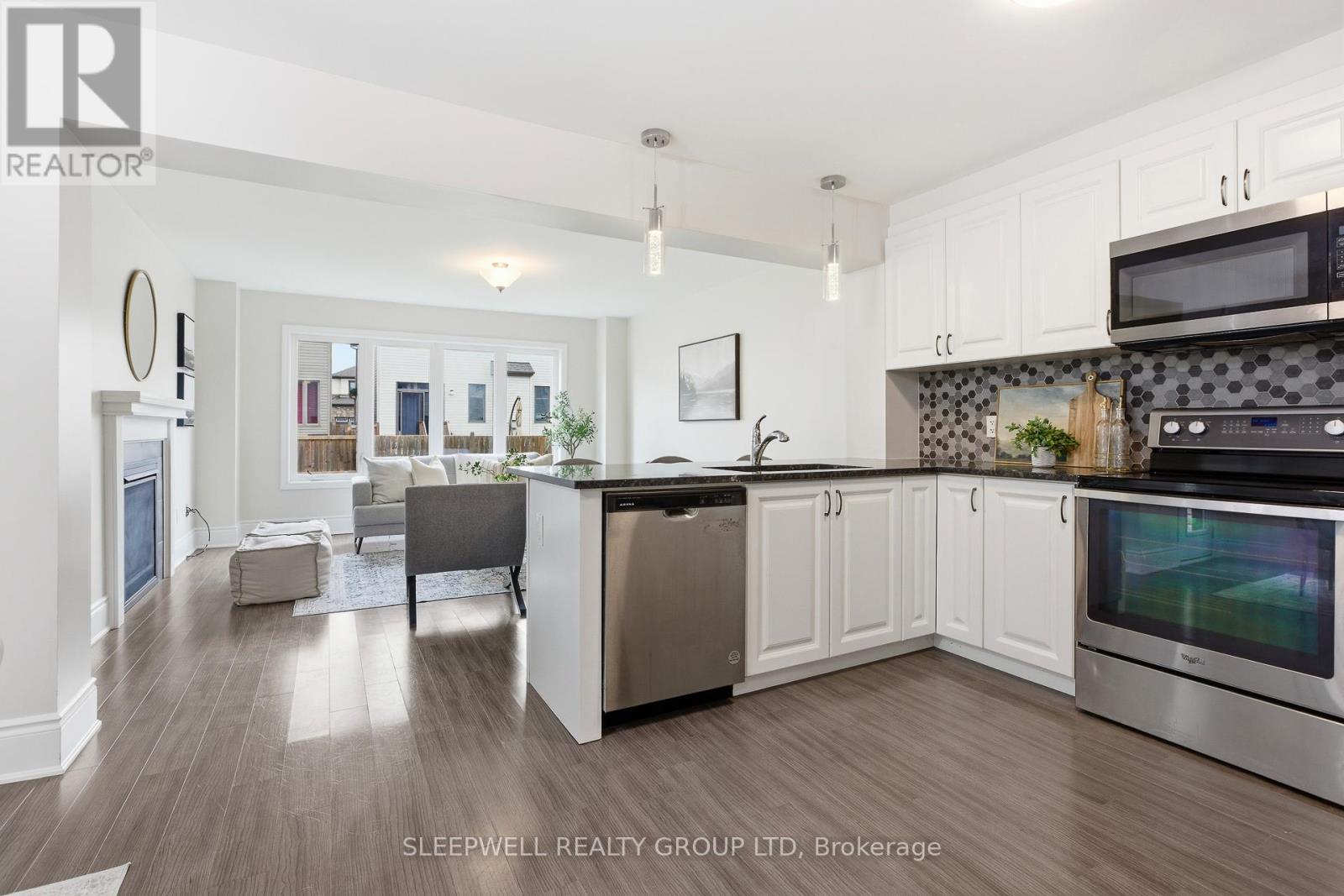 320 Lipizzaner Street, Ottawa, Ontario  K2S 0X9 - Photo 6 - X13147008
