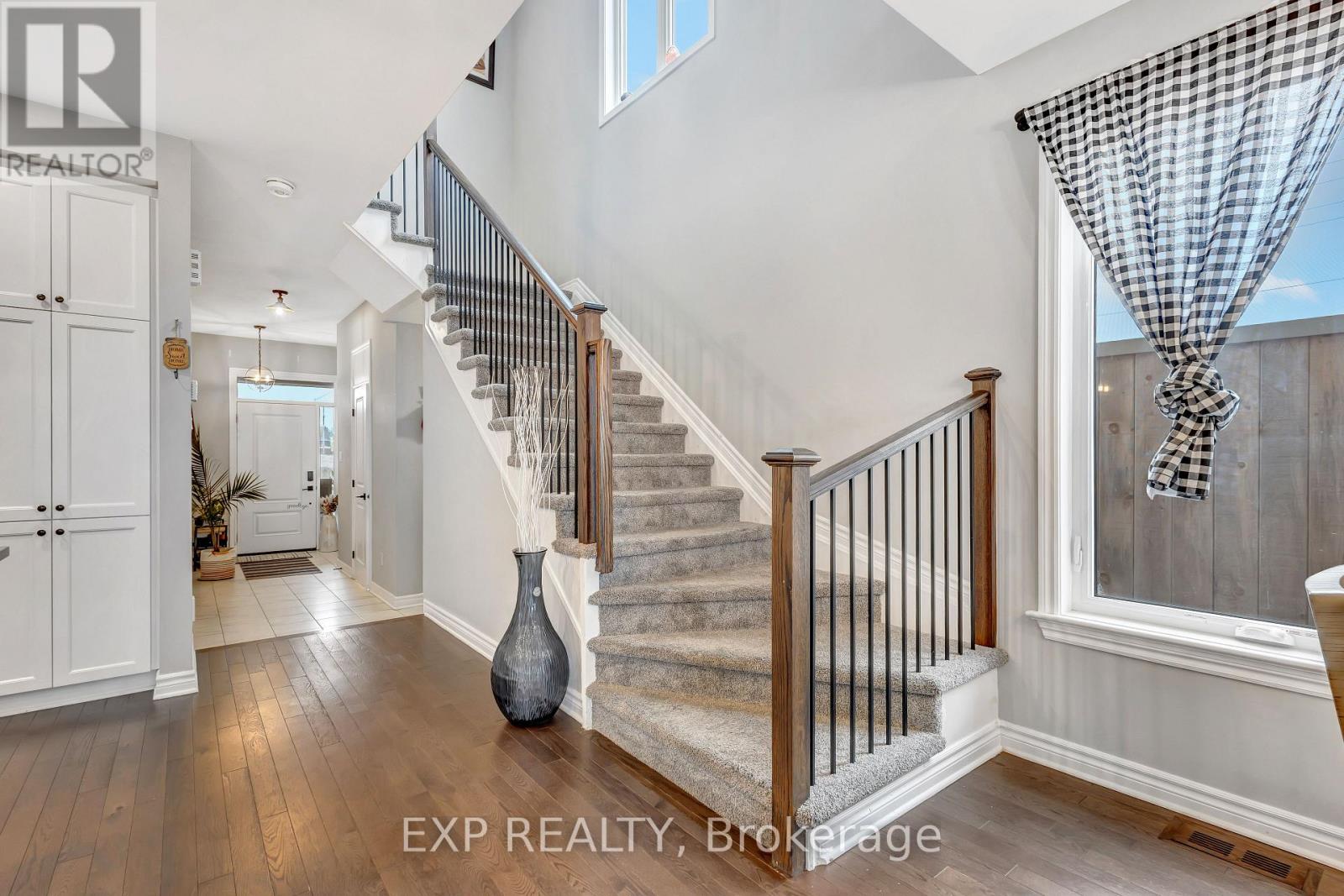 180 Jardiniere Street, Ottawa, Ontario  K2S 2K1 - Photo 4 - X13147016