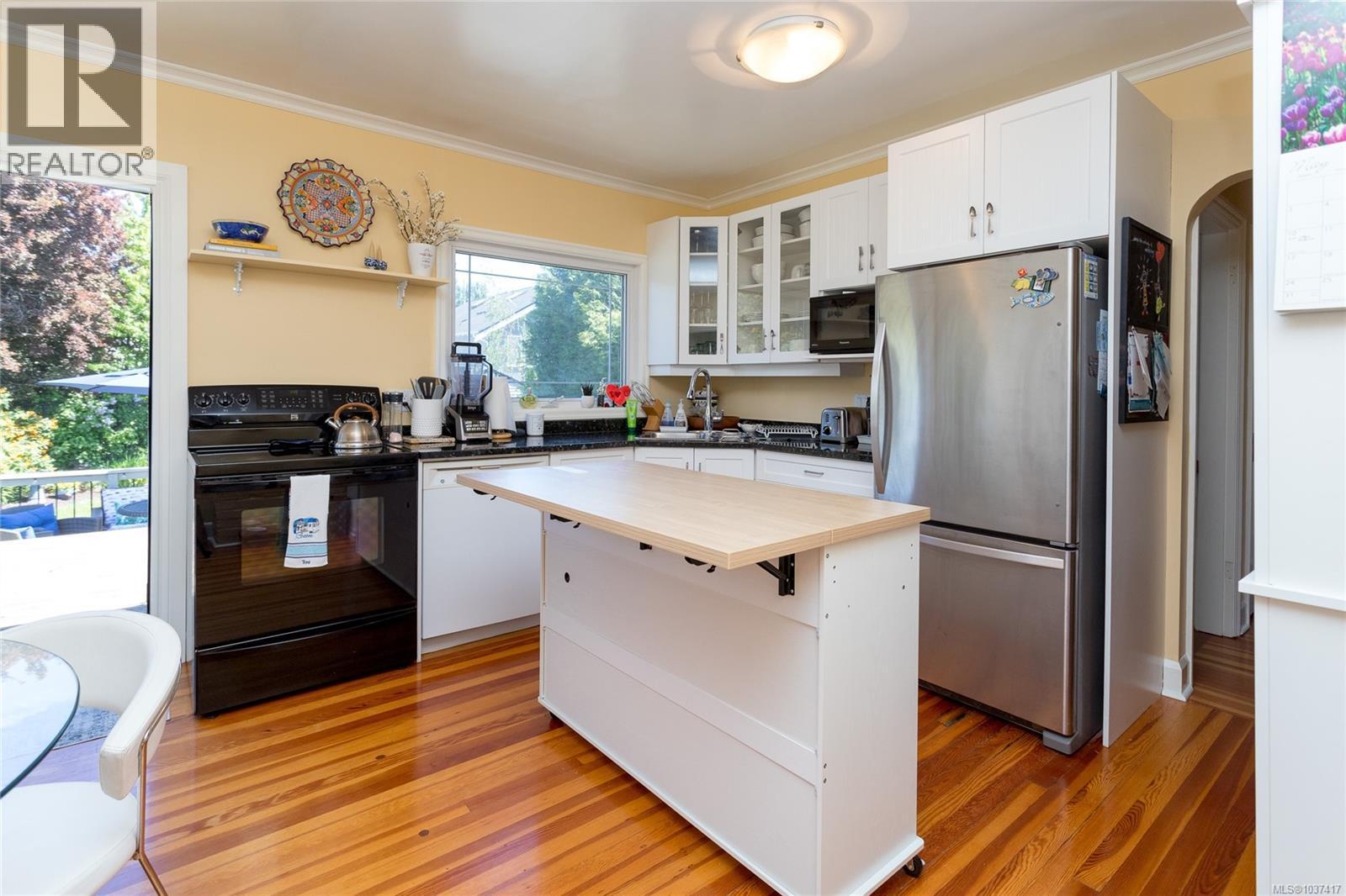 855 Linkleas Ave, Oak Bay, British Columbia  V8S 5C4 - Photo 11 - 1037417