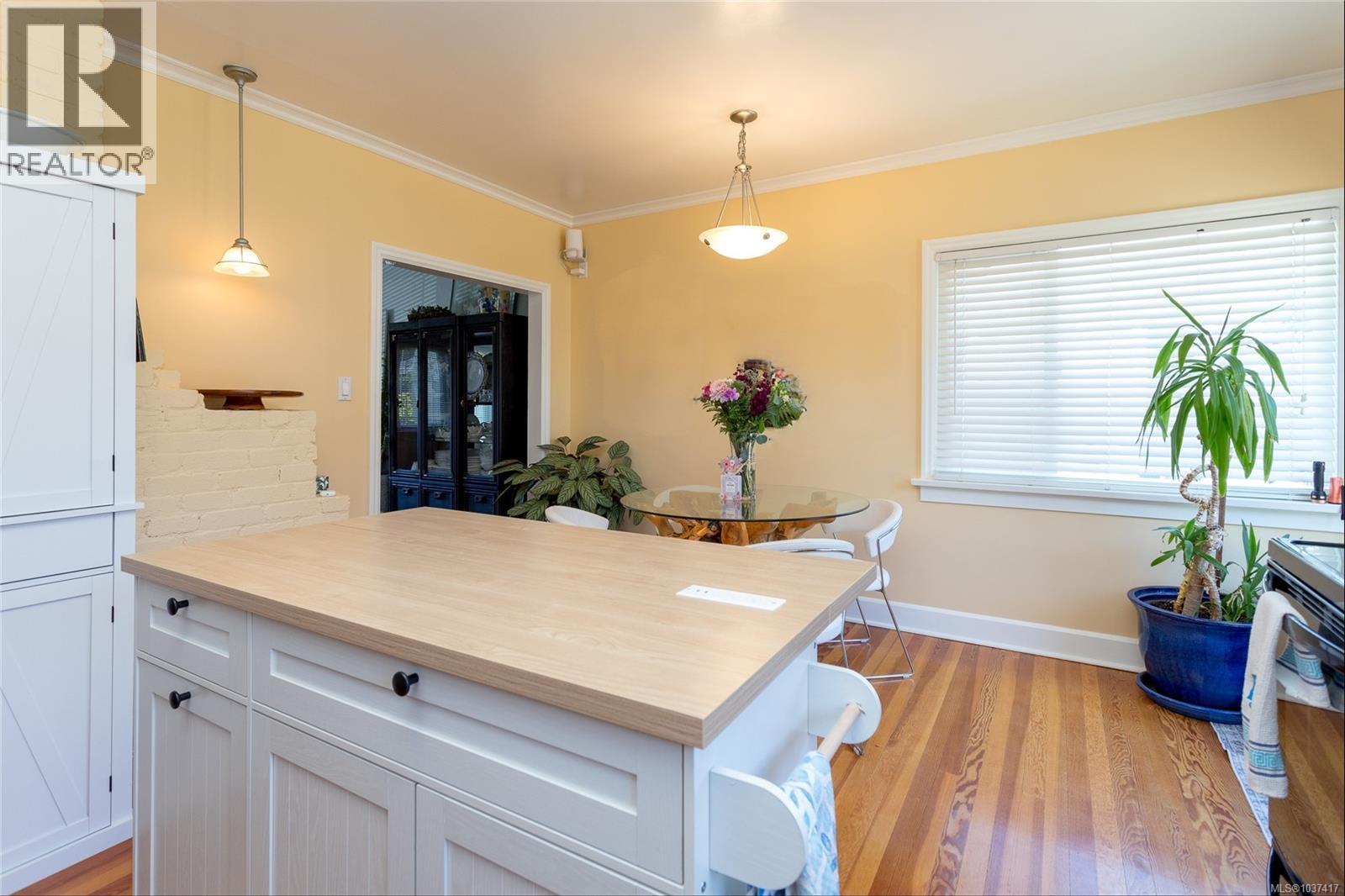855 Linkleas Ave, Oak Bay, British Columbia  V8S 5C4 - Photo 12 - 1037417