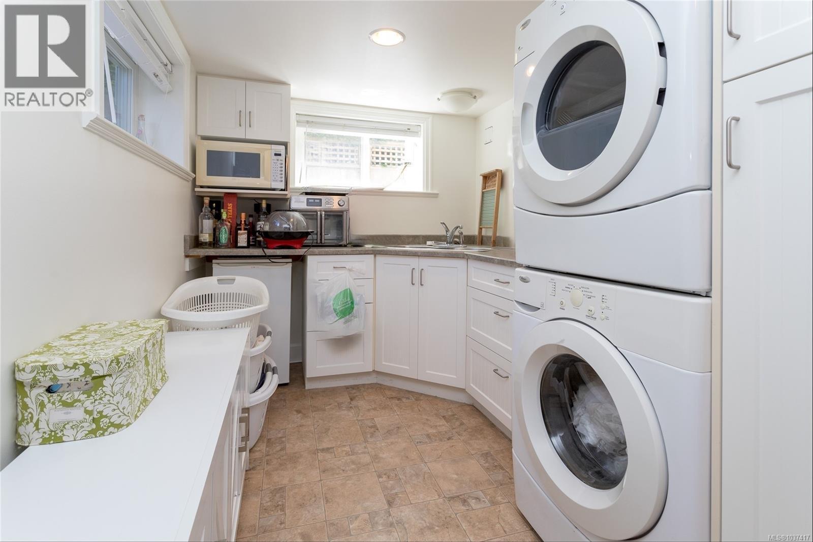 855 Linkleas Ave, Oak Bay, British Columbia  V8S 5C4 - Photo 23 - 1037417
