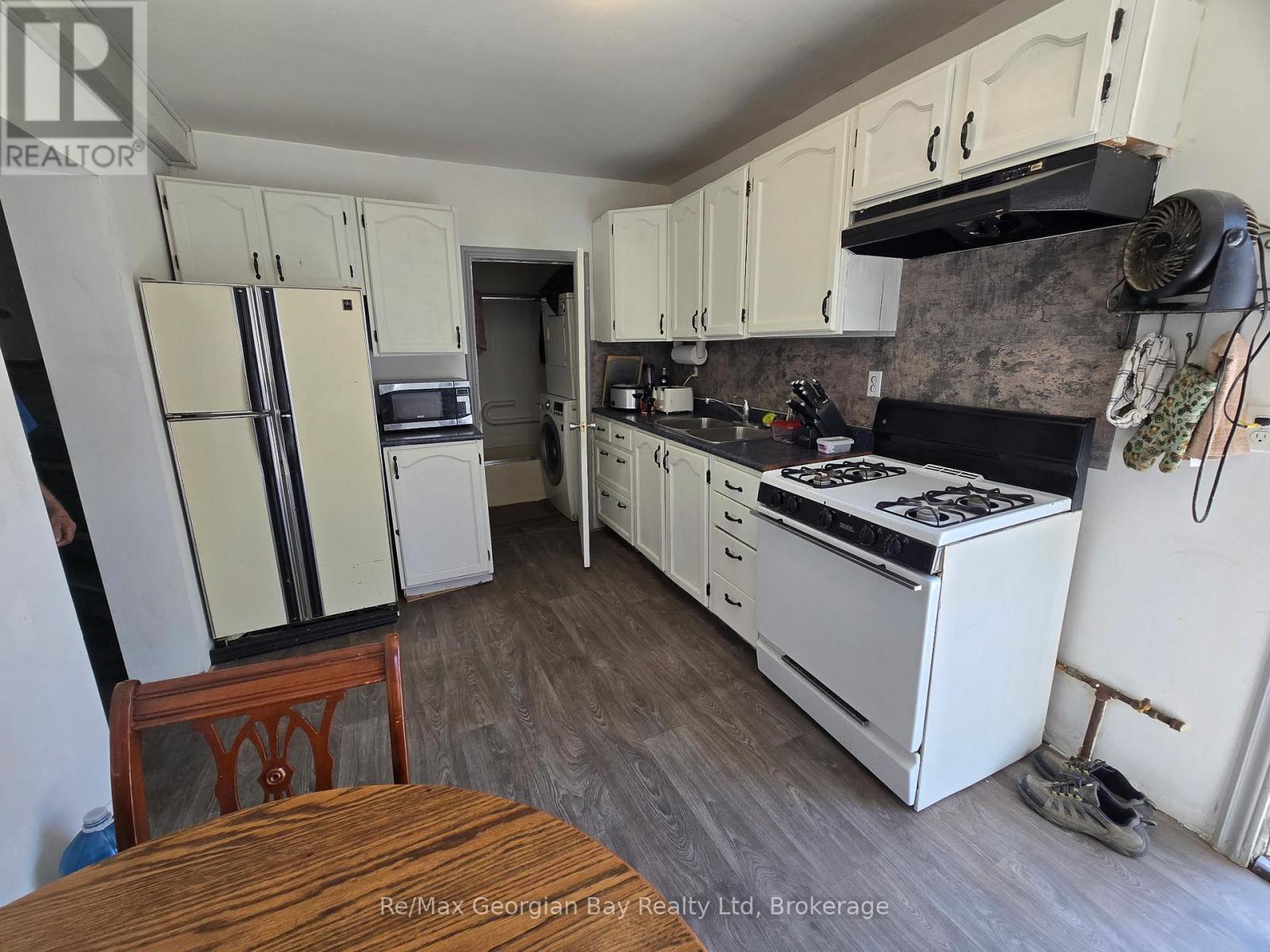 111 Andrew Street S, Orillia, Ontario  L3V 5J3 - Photo 5 - S13147010
