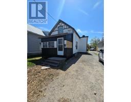 111 ANDREW STREET S, Orillia, Ontario