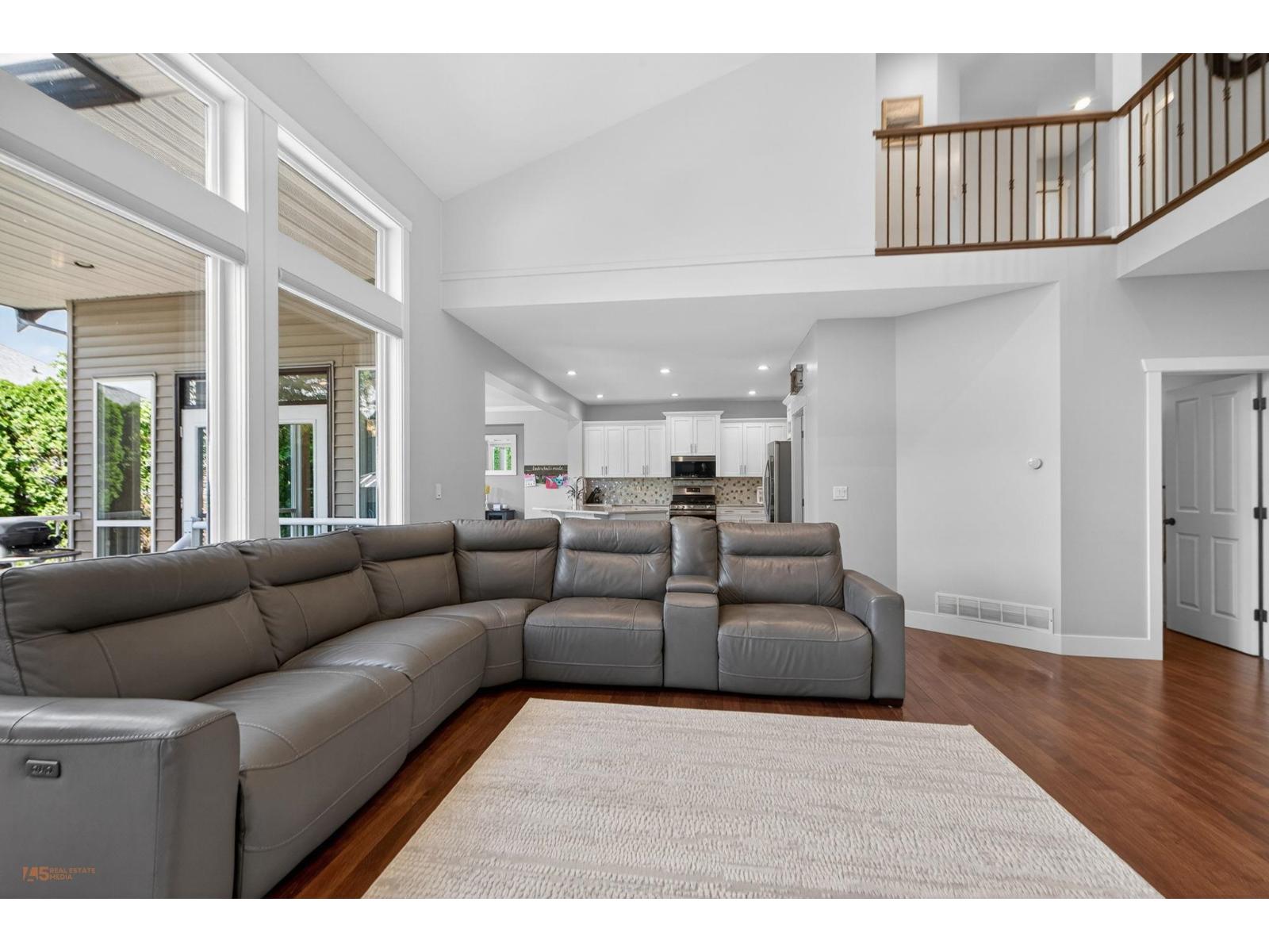 21067 83a Avenue, Langley, British Columbia V2Y 0B8 - Photo 3 - R3125225