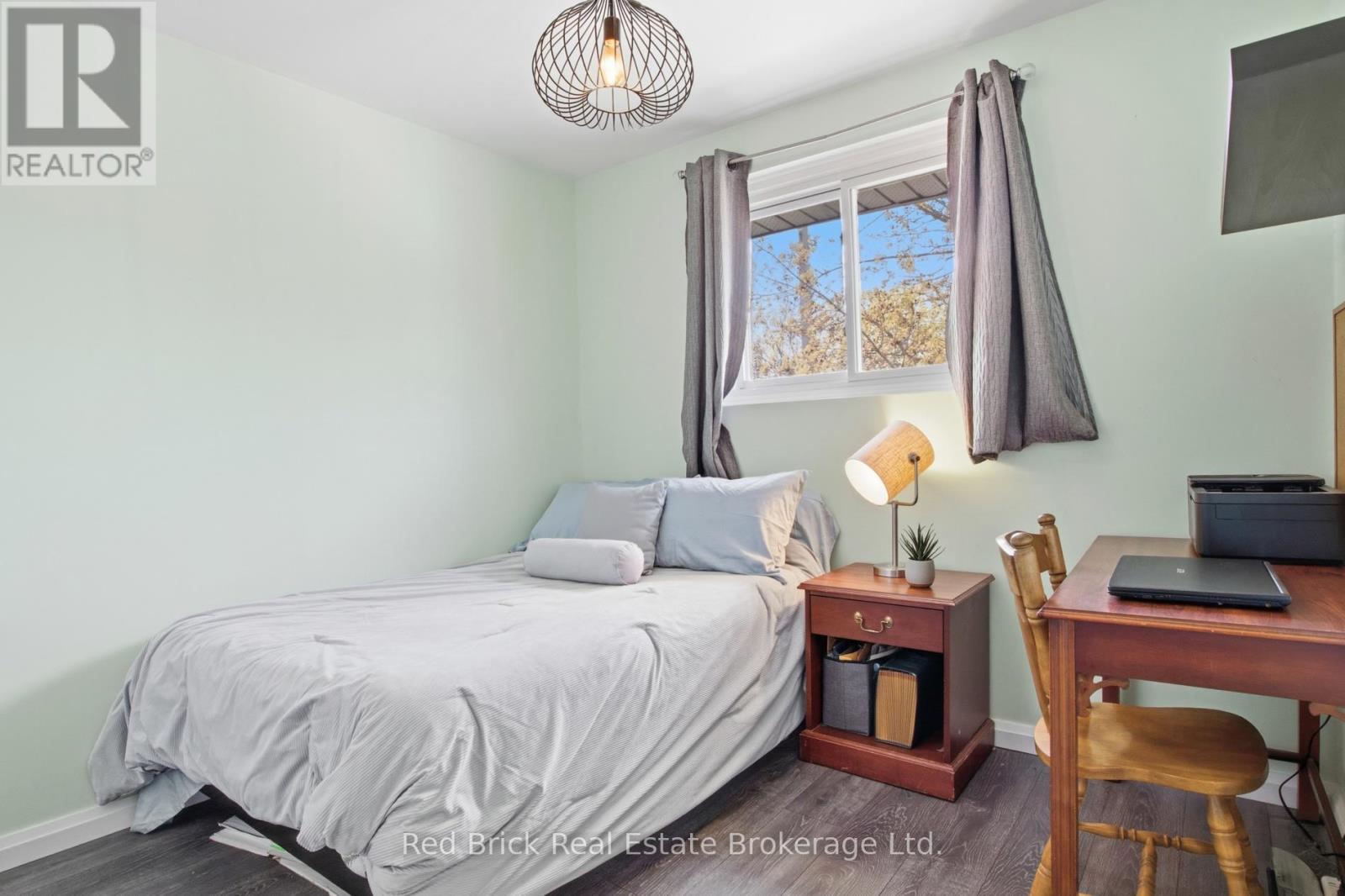 51 Clemens Avenue, Cambridge, Ontario  N3C 2W6 - Photo 17 - X13147014